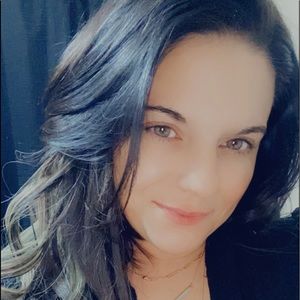 Meet your Posher, Lacey